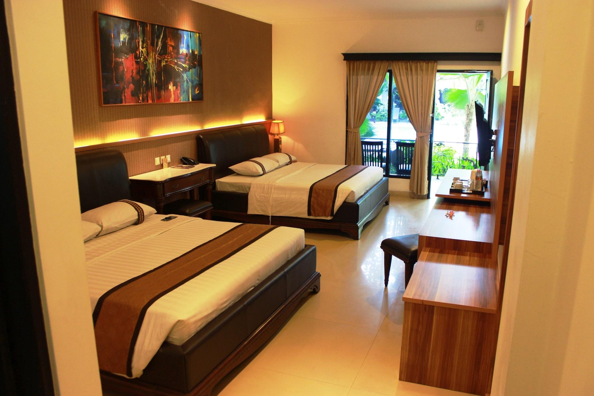 The Grand Palace Hotel Yogyakarta Exterior photo