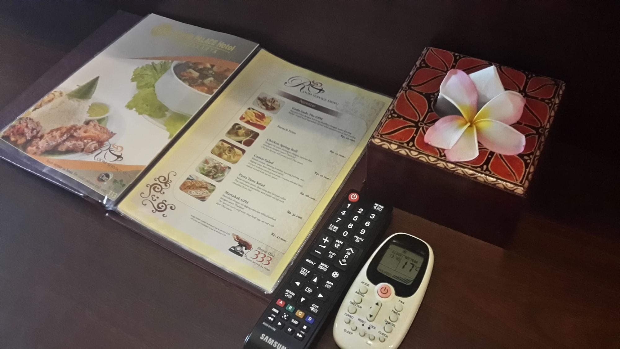 The Grand Palace Hotel Yogyakarta Exterior photo