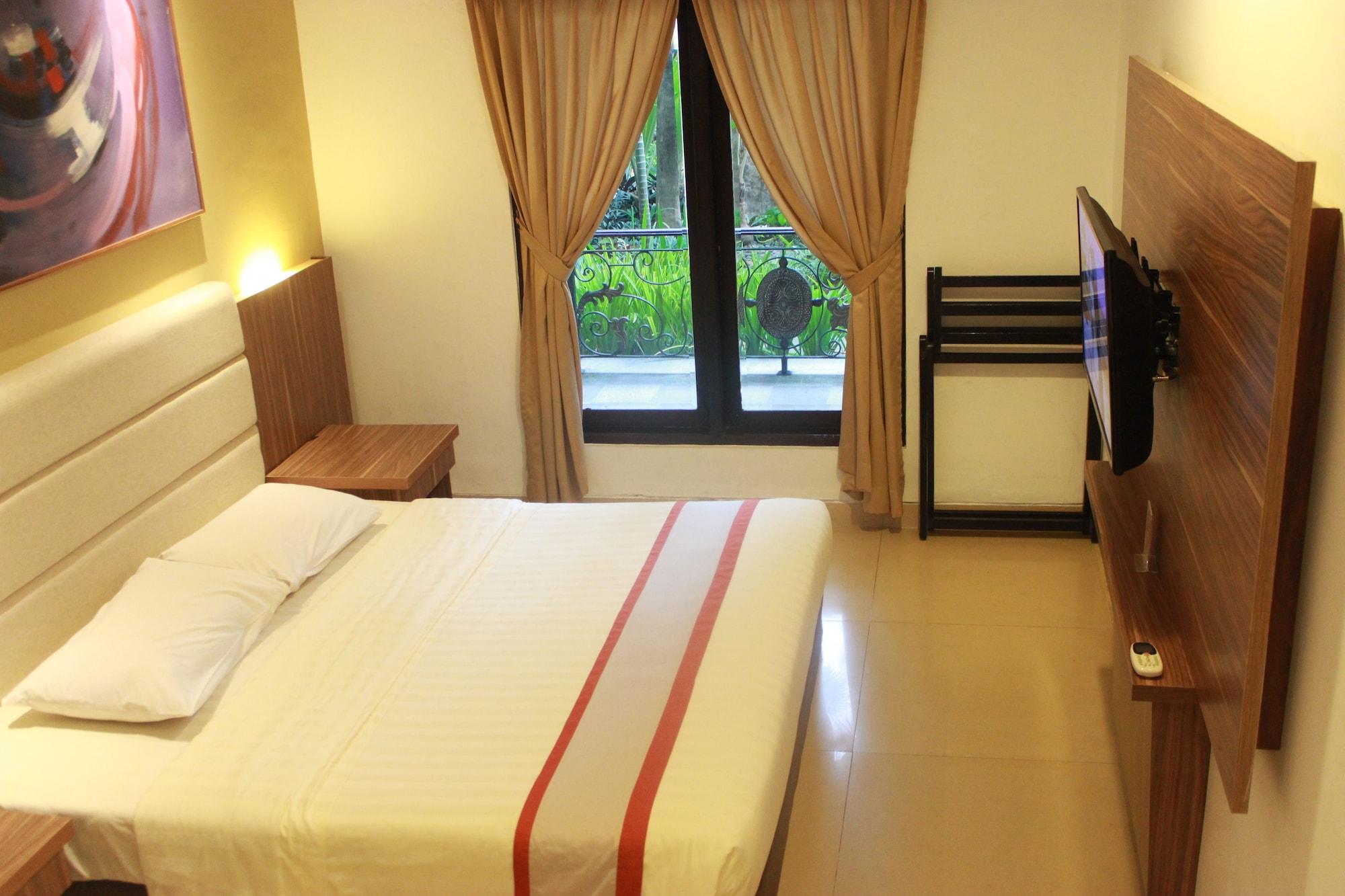 The Grand Palace Hotel Yogyakarta Exterior photo